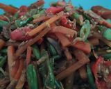 Foto langkah ke 5 dari resep Tumis Buncis Udang Kering.