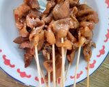Foto langkah ke 4 dari resep Sate kulit ayam.