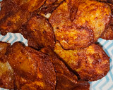 Foto del paso 6 de la receta: Patatas al ajillo y complementos