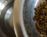 ચટપટા મગ(chatpata moong recipe in gujarati) રેસીપી સ્ટેપ1ફોટો