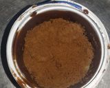 A picture of step 3 of Chocolate magic flower pot.