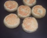 Foto langkah ke 6 dari resep Pia Isi Ubi Ungu (Panggang di Teflon).