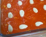 A picture of step 4 of Karachi halwa.