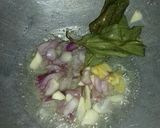 Foto langkah ke 4 dari resep Tumis bayam jahe.