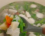 Foto langkah ke 3 dari resep Sup Bakso Gurih.