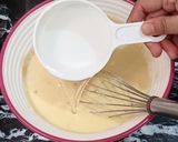 A picture of step 2 of 3 color Pakora Karhi.