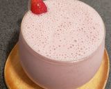 A picture of step 2 of 4 Ingredients vegan smoothie.