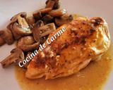 Foto del paso 13 de la receta: Pechugas de pollo rellenas de queso con champiñones