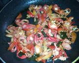 A picture of step 2 of Cabbage and potato sauce.