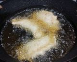 Foto langkah ke 4 dari resep Cireng Isi Suwir Ayam Pedas.