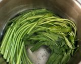 A picture of step 1 of Blanched Water Spinach with Black Sesame Sauce (Vegan).