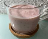 Foto del paso 2 de la receta: Batido de fresas y plátano