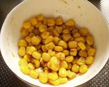 A picture of step 1 of Soy Sauce Corn and Mayonnaise On Toast.