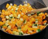 Foto del paso 4 de la receta: Cinta de Lomo en Salsa de Verduras