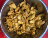 A picture of step 2 of Chilli chicken.