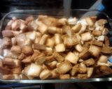 A picture of step 9 of Potato Bread Stuffing.