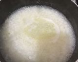 Foto langkah ke 2 dari resep Chicken Congee (Rice Porridge).