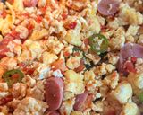 Foto del paso 1 de la receta: Huevos a la mexicana con salchicha y dobladita de frijol