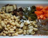 A picture of step 2 of Easy Basic Five-Ingredient Simmered Beans (Gomoku Mame).