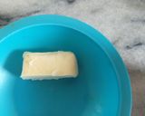 A picture of step 1 of Cheesy Pasta in white sauce.