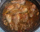 Foto del paso 4 de la receta: Muslos de pollo con salsa 🍗