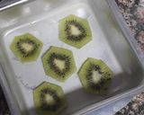 A picture of step 3 of Eggless kiwi cake.
