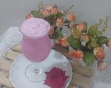 A picture of step 3 of Rose 🌹lassi.