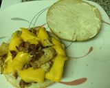 A picture of step 10 of Cheesie Chicken Delishisness Sandwich.