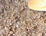 A picture of step 3 of Extremely Convenient Soboro with Onions.