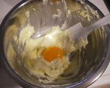 A picture of step 2 of Yuzu Jam Cakes.