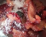 A picture of step 1 of Plum juice.