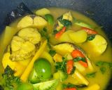 Foto langkah ke 5 dari resep 99.) ikan kuah kuning asam.