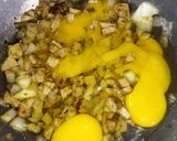 Foto langkah ke 3 dari resep Martabak Telur Kulit Lumpia.