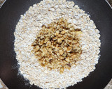 Foto del paso 1 de la receta: 🍎Tortilla dulce de manzana con avena, pasas y nueces🍎Postre sin azúcar, sin edulcorante, sin harina🍎
