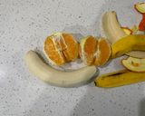 Foto del paso 1 de la receta: Jugo de naranja-plátano🍊 🍌