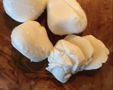Foto del passaggio 1 della ricetta Una mozzarella esotica