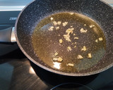 Foto del paso 2 de la receta: Salteado de habas tiernas y judías verdes