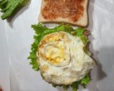 Foto langkah ke 3 dari resep Egg Sandwich.