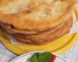Házi kelt egyszerű LÁNGOS (tojásmentes) recept fázis 12 fotója