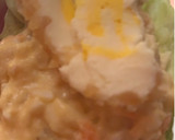 Foto del paso 3 de la receta: Cogollos con ensaladilla y rulo de queso de piña y almendra