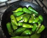 A picture of step 6 of Mirchi Ka salan.