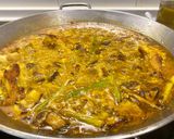 Foto del paso 5 de la receta: Arroz campero de pollo,boletus, trigueros y ajetes con trufa