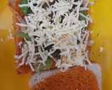 A picture of step 2 of Pizza sandwich.