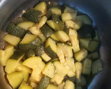 Foto del paso 2 de la receta: Crema de calabacín murciano con queso azul