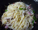 A picture of step 4 of Easy Napolitan Spaghetti.