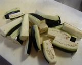 A picture of step 2 of Mild Tasting Curry Flavored Stir-fried Eggplant.