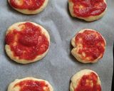 Foto del passaggio 6 della ricetta Pizzette