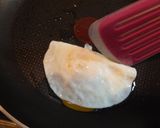 A picture of step 1 of Onigiri (Rice Ball) with Fried Egg.