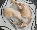 A picture of step 1 of Chicken Soup (Çorbë pule).