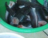 Foto langkah ke 1 dari resep Pepes Ikan Lele.